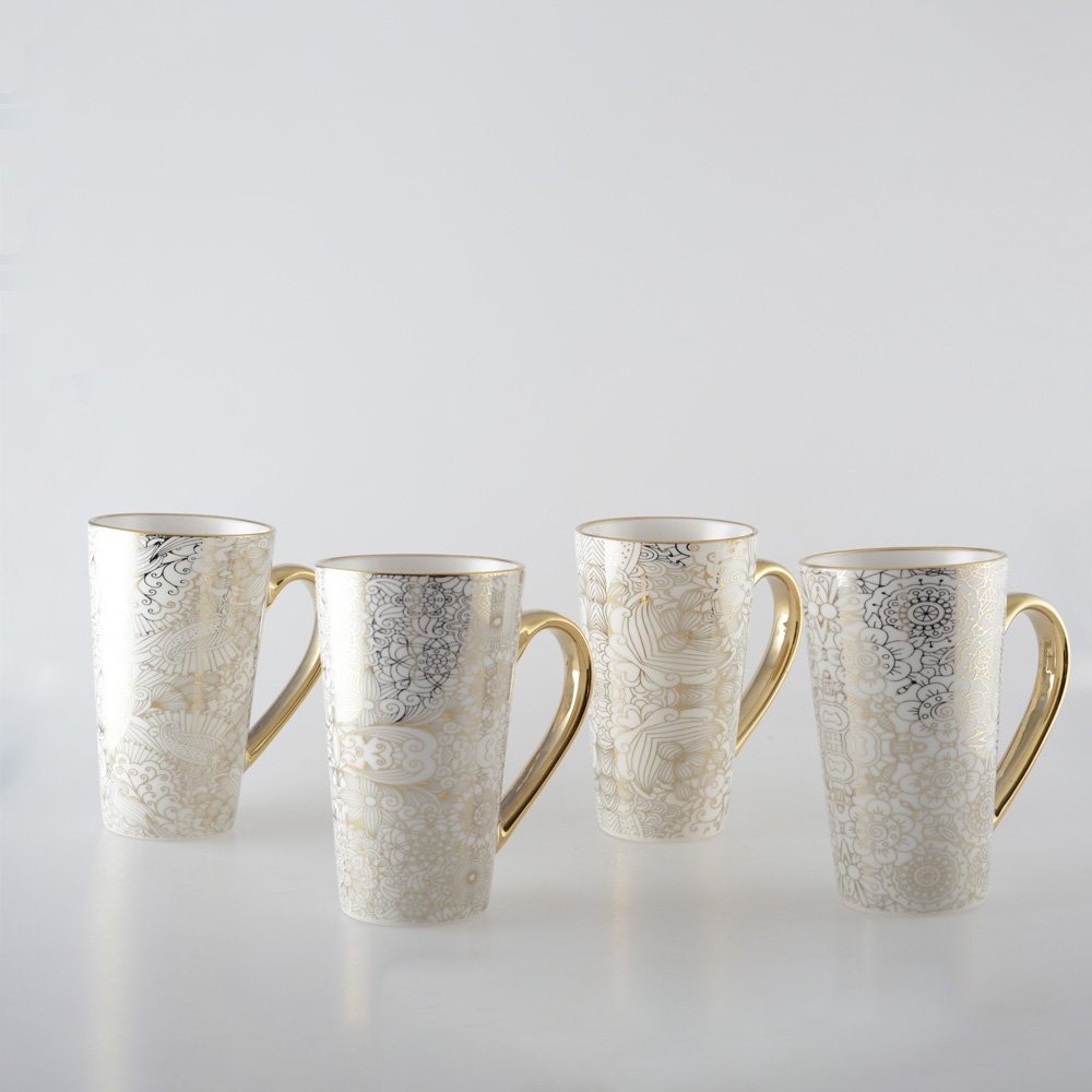 Keramische mokken met abstract goudpatroon – set van 4