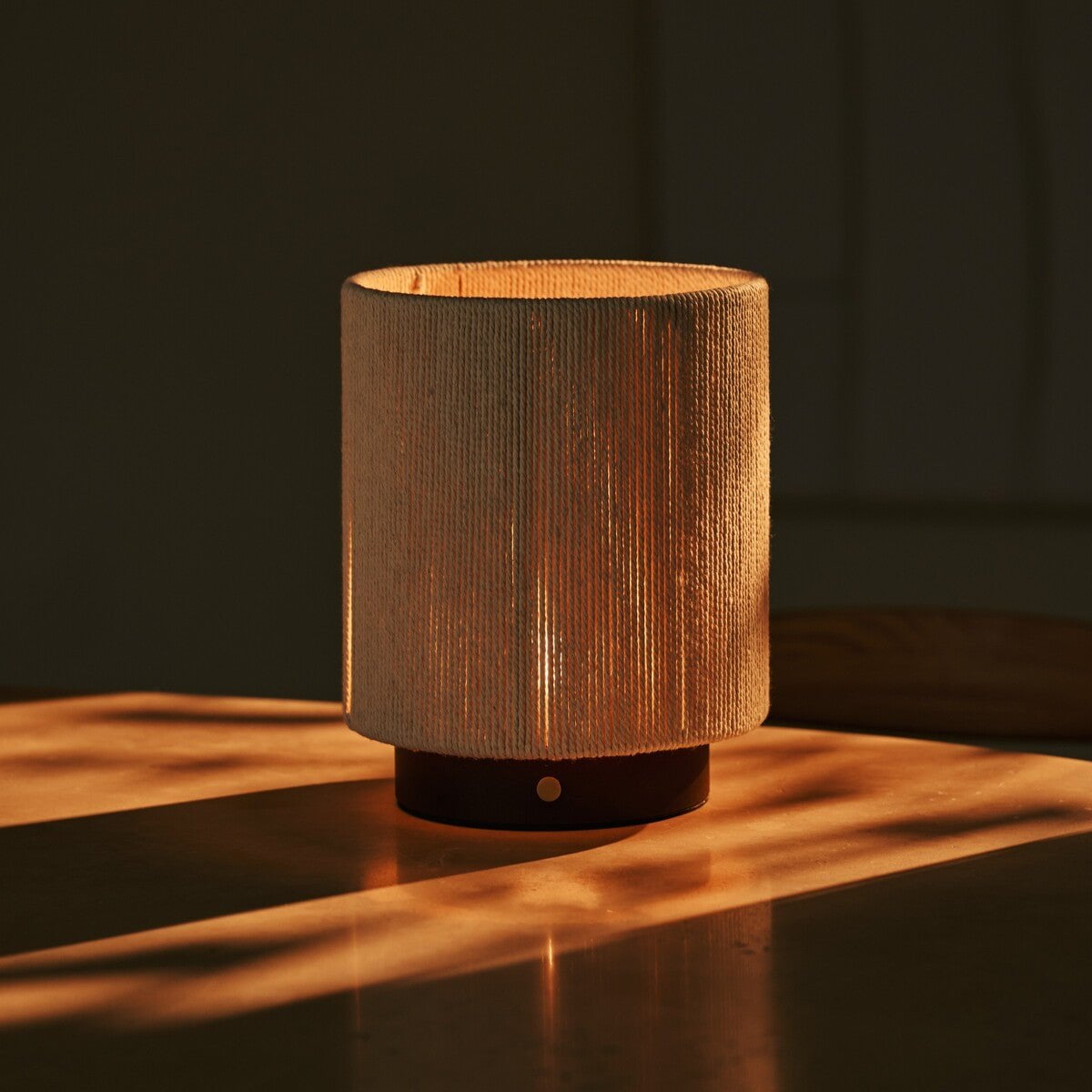 Tafellamp Ivo Donkerbruin – Oplaadbaar Hout