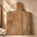 Serveerplank Duko Bruin – 40 × 30 cm in warm interieur
